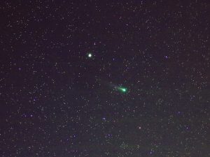 レナード彗星写真